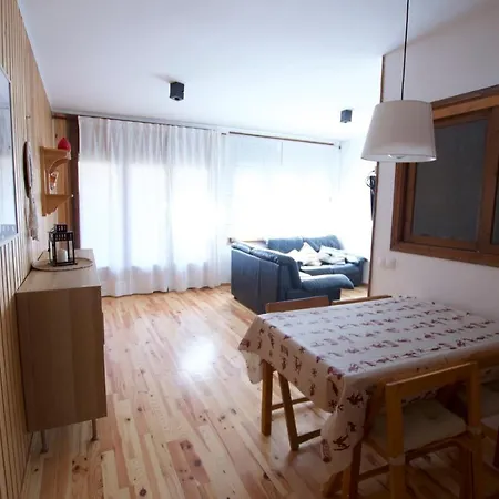 Apartament Apartamento Cal Ponent Alp